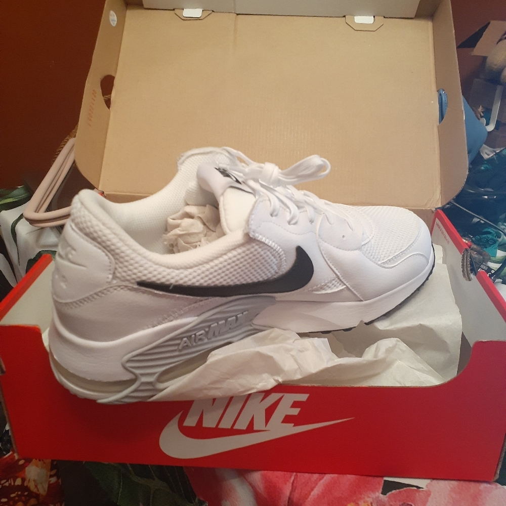 NEW MEN'S NIKE AIR MAX EXCEE